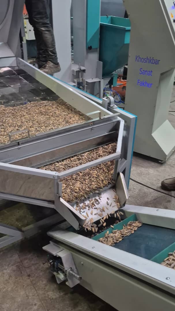 دستگاه لووک پسته و آجیل ماشین سازی خشکبار صنعت فاخر در تبریز